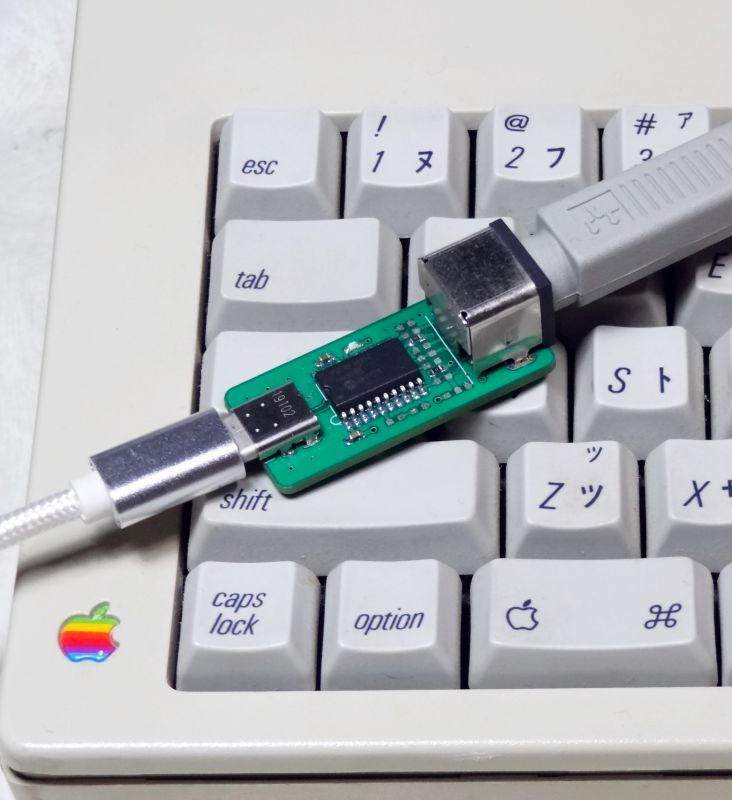 Apple Extended Keyboard II  ADB→USB変換機付